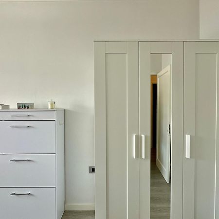 Hostiguest Coliving Leon Y Castillo Las Palmas de Gran Canárias Exterior foto