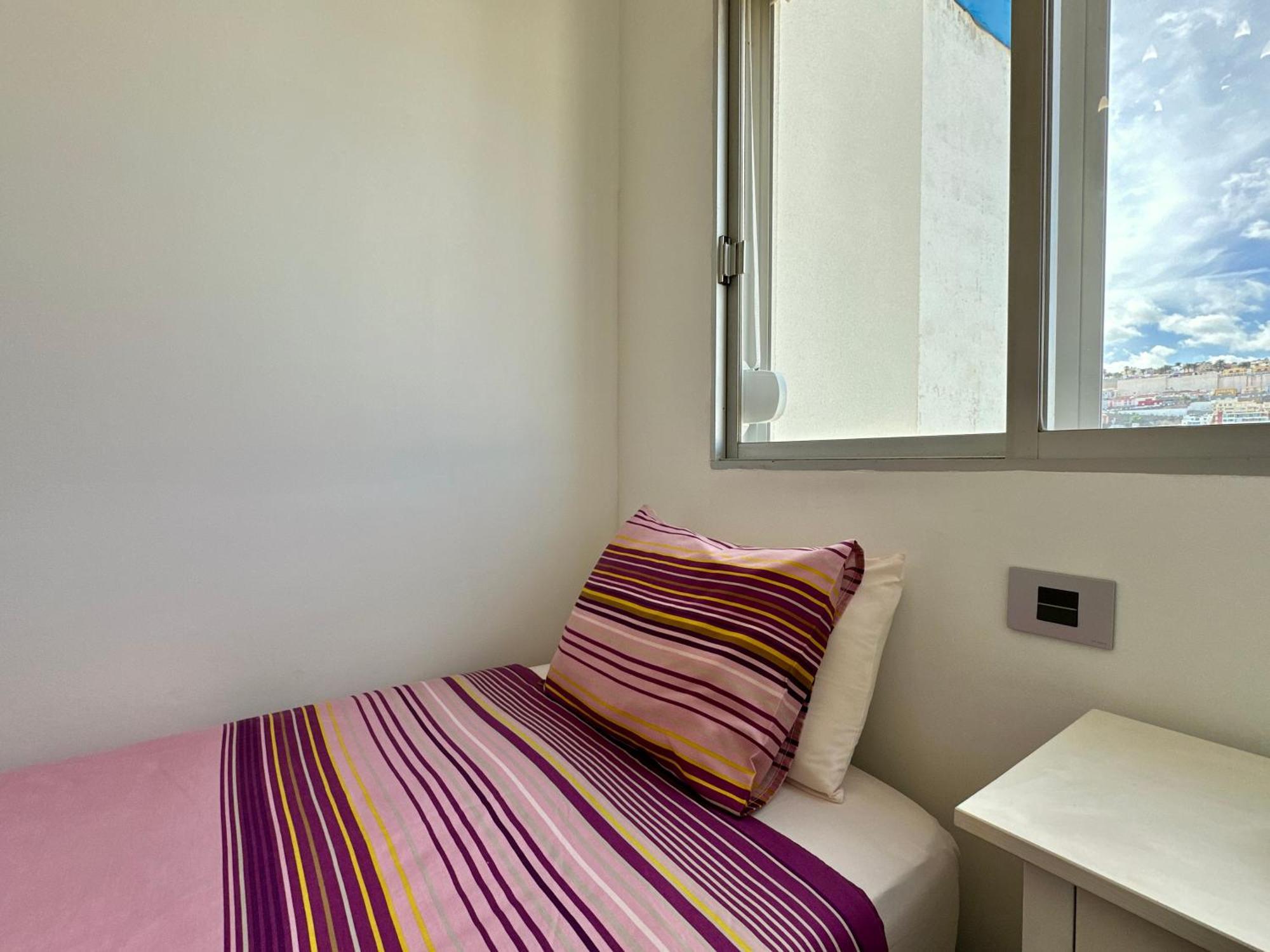 Hostiguest Coliving Leon Y Castillo Las Palmas de Gran Canárias Exterior foto